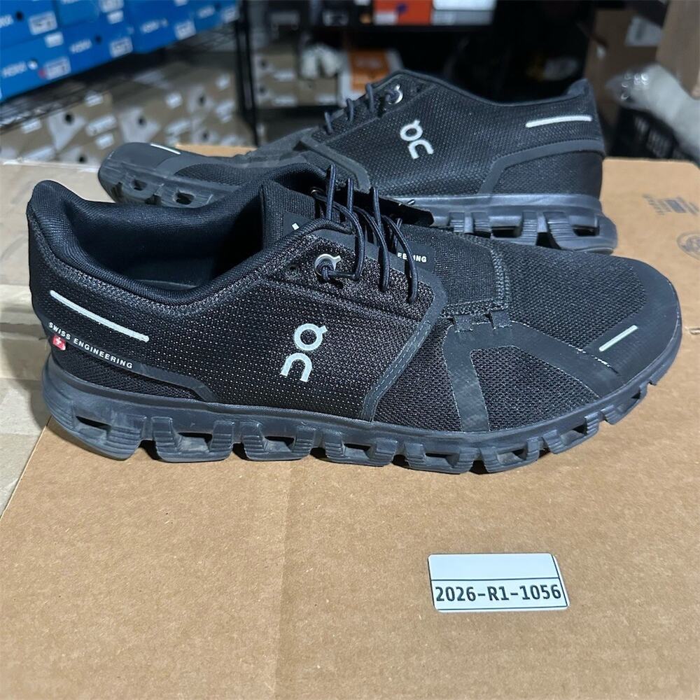 On Running Cloud 6 'Triple Black' CloudTec Running Sneakers | Mens 11 EU45 | EUC